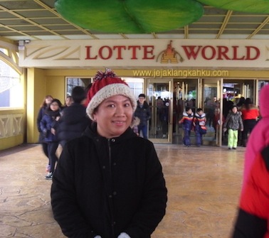 Lotte World seoul theme park south korea