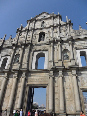 Ruins of St.Paul, sepenggal sisa keindahan bangunan bersejarah di Macau