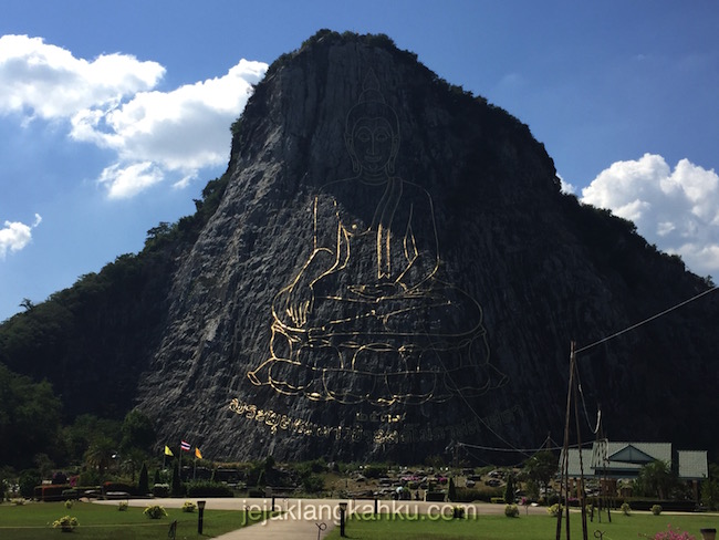 Keindahan Pahatan Sang Budha di Buddha Mountain, Pattaya Thailand