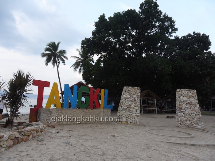 Wisata Pulau di Teluk Lampung : Pulau Tangkil