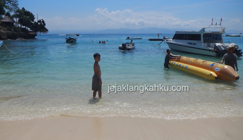 3 Kolam Renang di Hotel ini Bisa Bikin Puas Berenangmu di Nusa Lembongan Bali