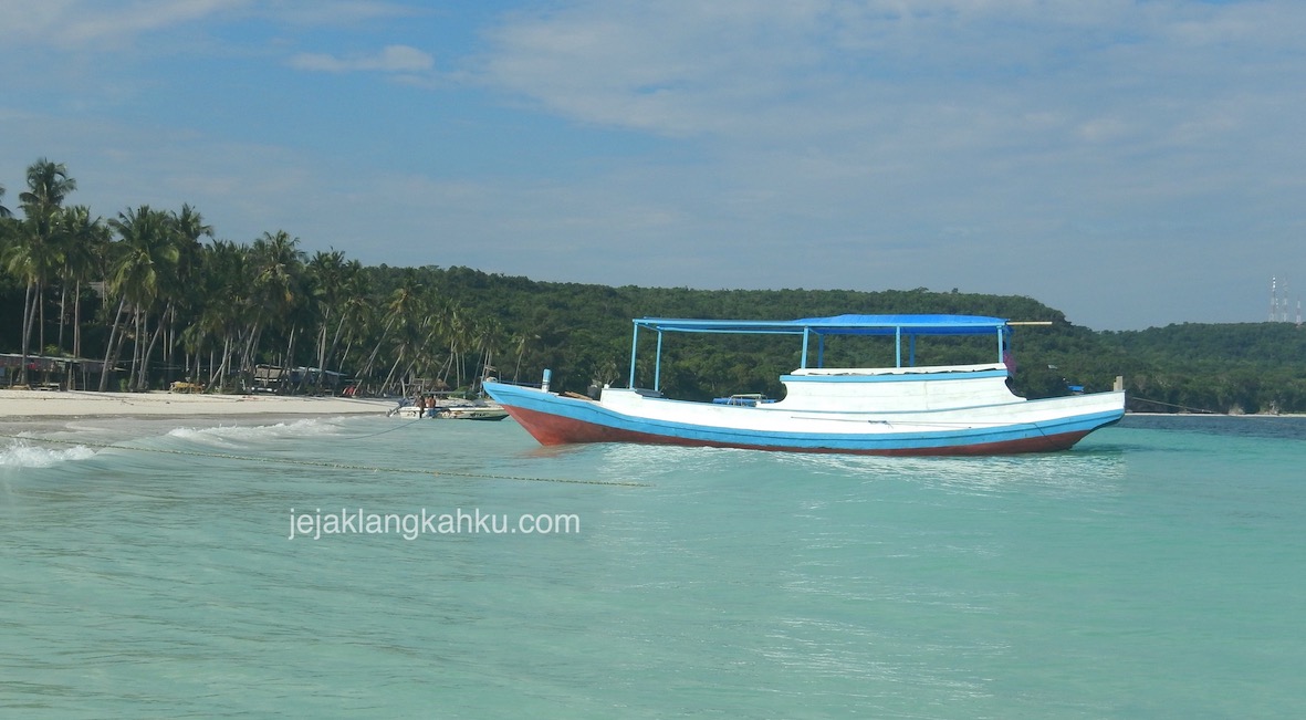 Pesona Pantai Bara Yang Bikin Semangat Membara di Tanjung Bira, Bulukumba