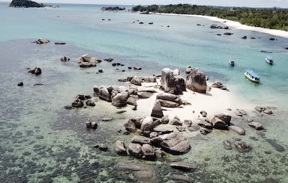 Nge-Drone di Pulau Batu Berlayar Belitung, Negri Laskar Pelangi Wew